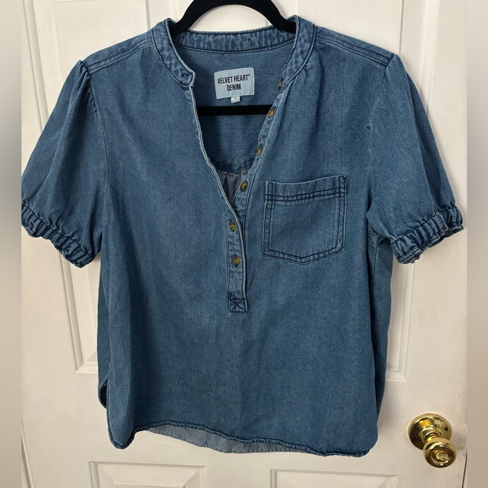 Velvet Heart Denim Short Sleeve Henley Blouse - Blue